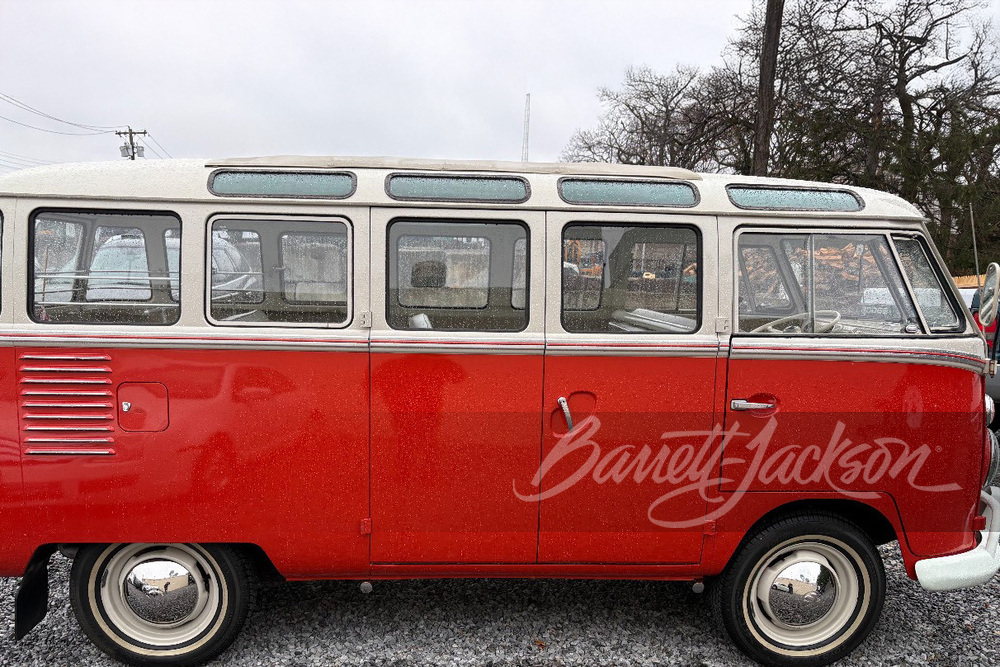 Miniature VOLKSWAGEN T1 Samba rouge et blanc CARARAMA CAR60346
