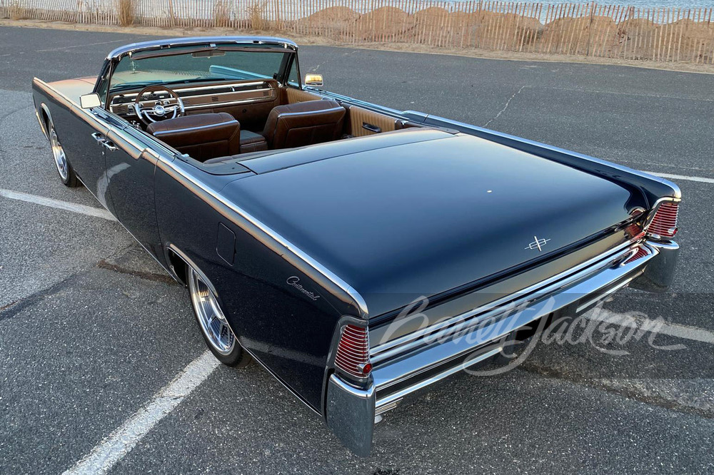 1965 LINCOLN CONTINENTAL CUSTOM CONVERTIBLE - Vehicle | Barrett