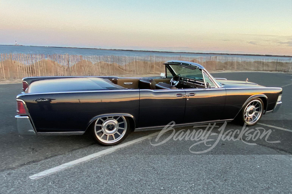 1965 LINCOLN CONTINENTAL CUSTOM CONVERTIBLE - Vehicle | Barrett