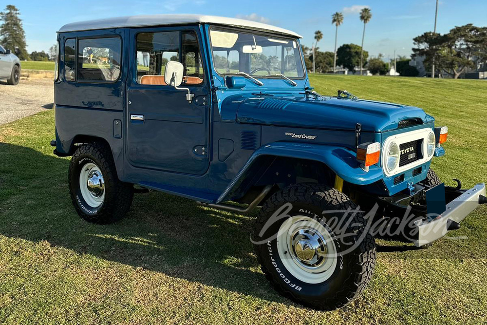 BJ40007902