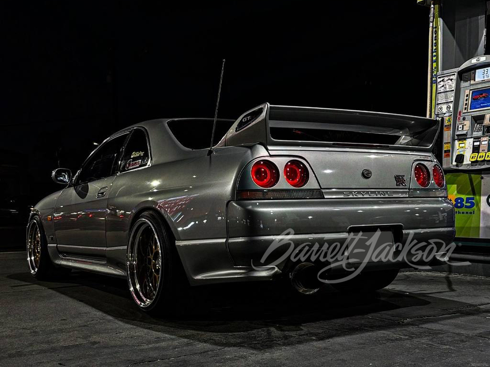 Rear_3-4_Web.jpeg?10182025061414