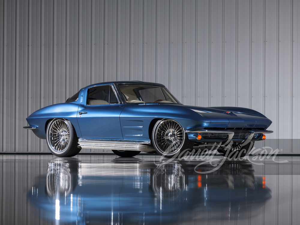 1963 CHEVROLET CORVETTE CUSTOM SPLIT-WINDOW COUPE - Vehicle