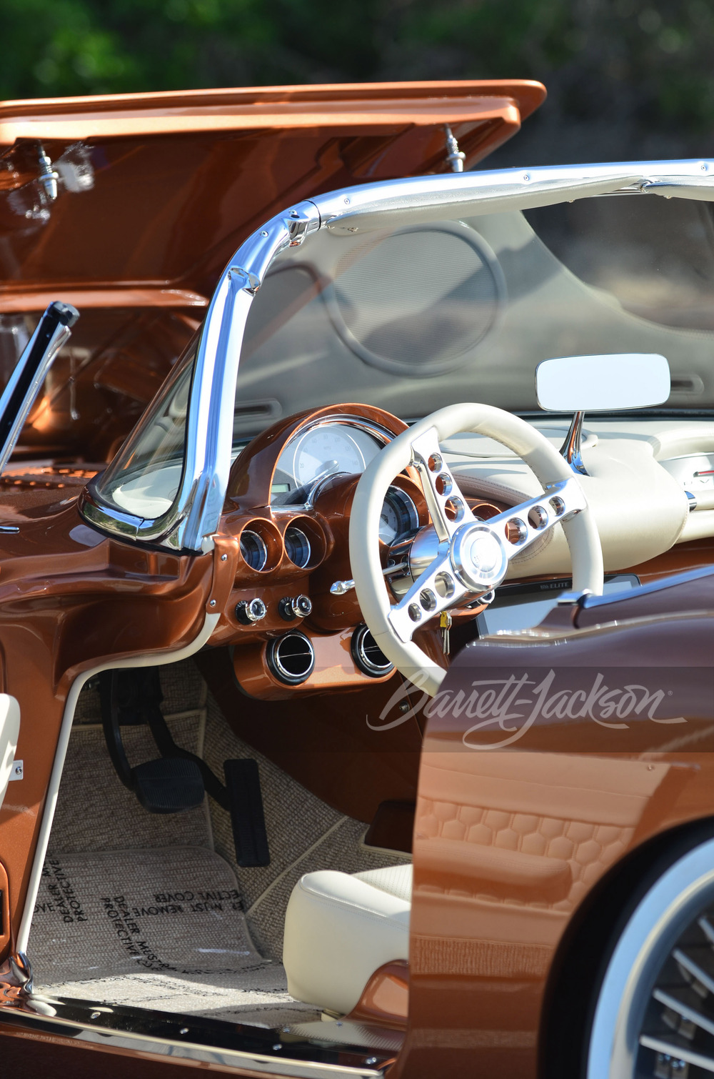 1960 CHEVROLET CORVETTE CUSTOM TOPLESS ROADSTER - Vehicle