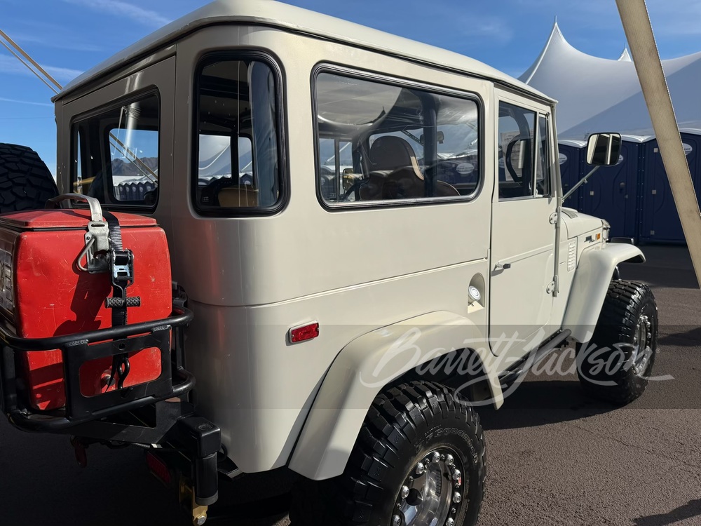 1971 TOYOTA LAND CRUISER FJ40 CUSTOM SUV - Vehicle | Barrett