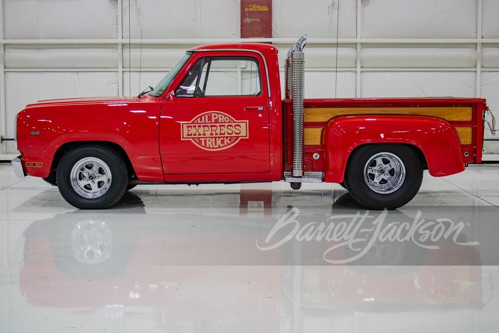 1979 DODGE D-100 LI'L RED EXPRESS CUSTOM PICKUP - Vehicle
