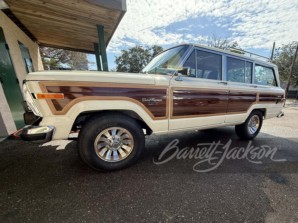 1986 JEEP GRAND WAGONEER CUSTOM SUV - Vehicle | Barrett-Jackson