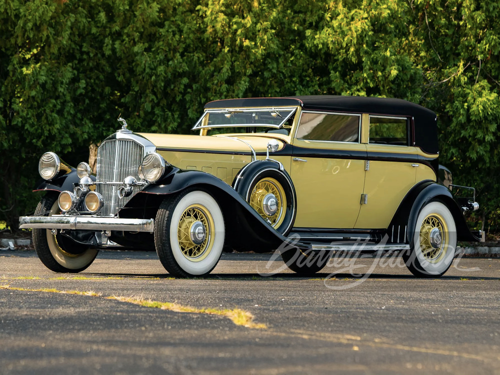 1932 Pierce-Arrow Model 54