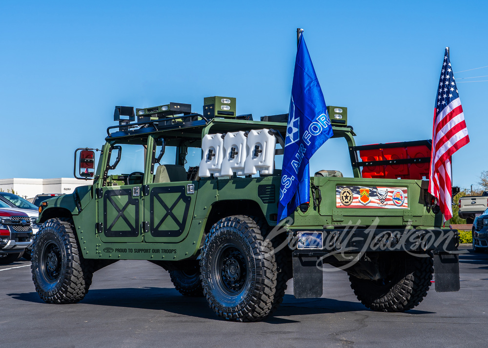 2004 AM GENERAL HUMVEE M1152A1 - Vehicle | Barrett-Jackson Auction
