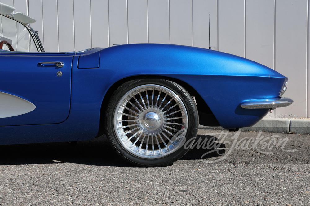 1962 CHEVROLET CORVETTE CUSTOM CONVERTIBLE - Vehicle | Barrett
