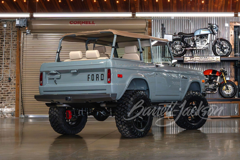 1976 FORD BRONCO CUSTOM SUV - Vehicle | Barrett-Jackson Auction