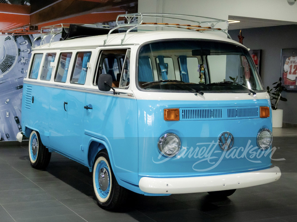 1976 VOLKSWAGEN TYPE II 15-WINDOW MICROBUS - Vehicle | Barrett