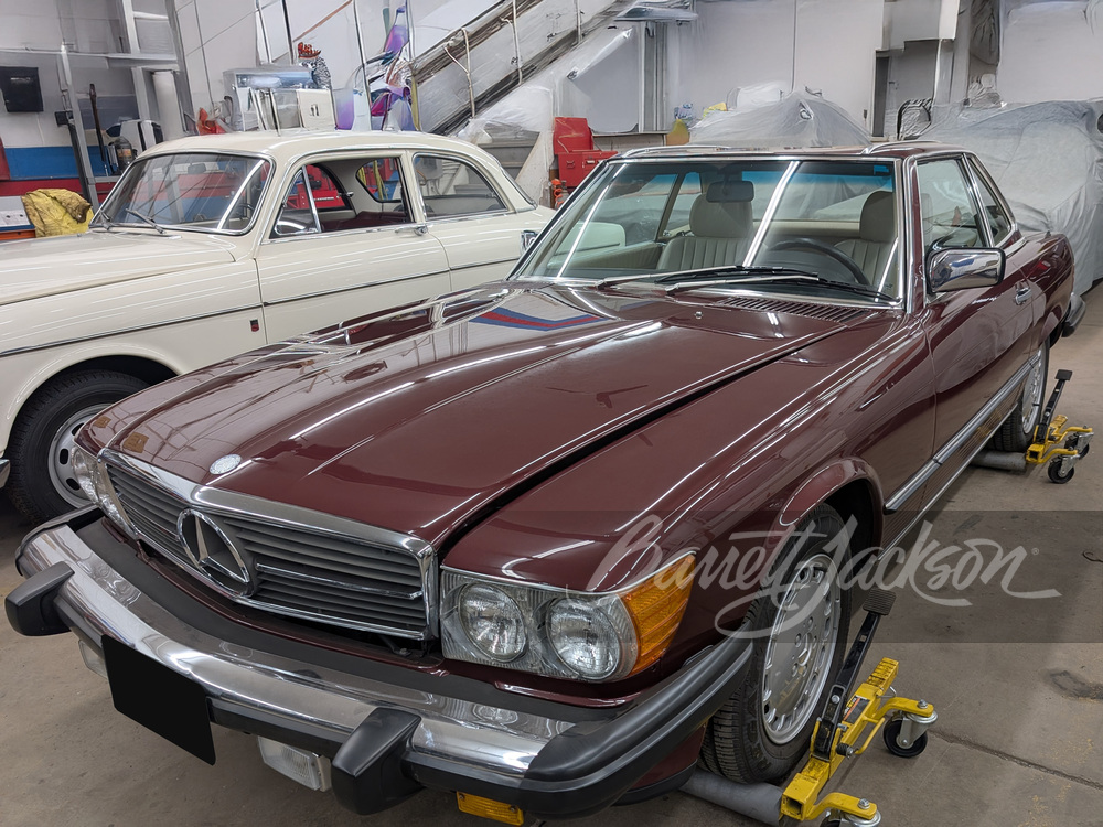 1986 MERCEDES-BENZ 560SL ROADSTER - Vehicle | Barrett-Jackson