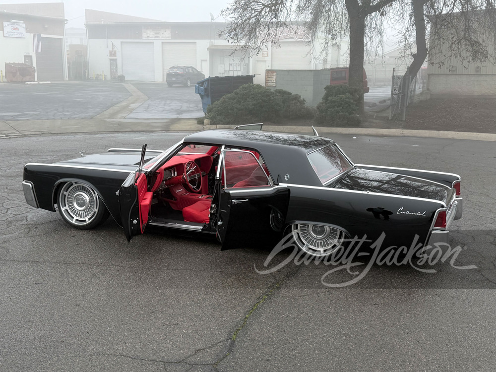 1961 LINCOLN CONTINENTAL CUSTOM SEDAN - Vehicle | Barrett-Jackson