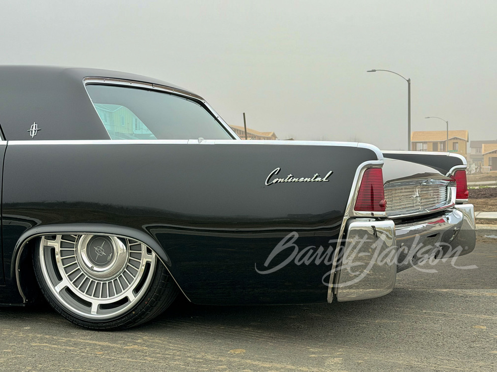 1961 LINCOLN CONTINENTAL CUSTOM SEDAN - Vehicle | Barrett-Jackson