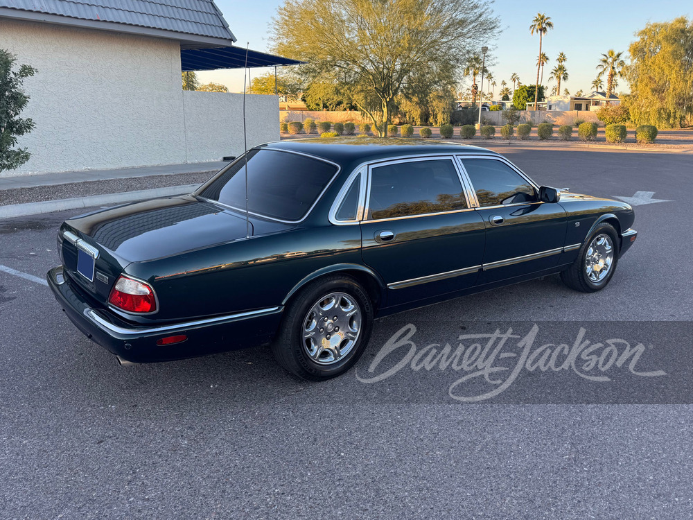 シャトー アントニック 2001 2001 JAGUAR XJ VANDEN PLAS - Vehicle | Barrett-Jackson Auction