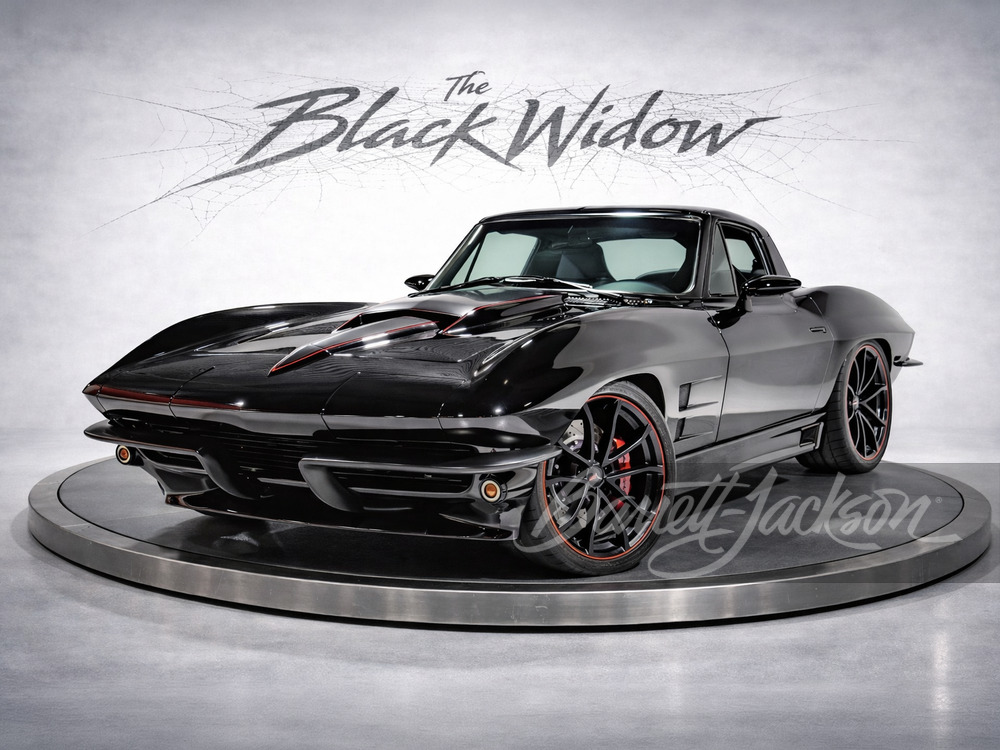1963 CHEVROLET CORVETTE CUSTOM SPLIT-WINDOW COUPE 
