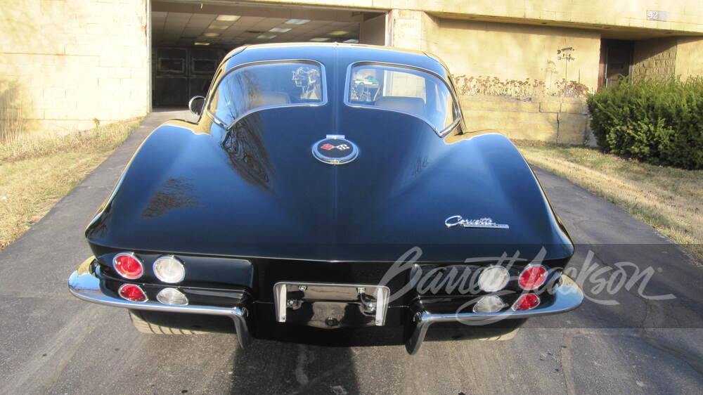 1963 CHEVROLET CORVETTE SPLIT-WINDOW CUSTOM COUPE - Vehicle