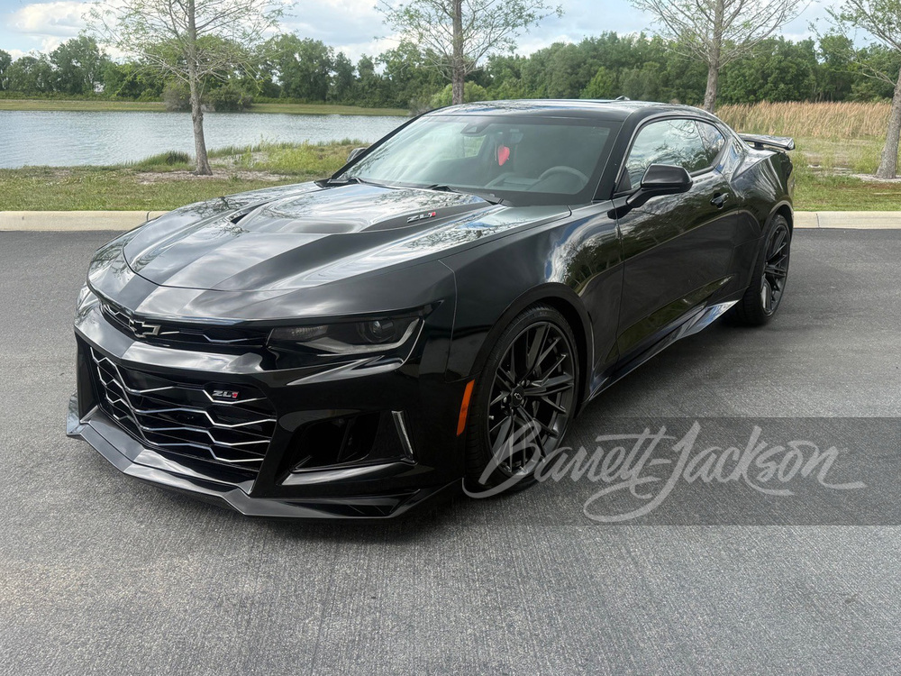 2020 Chevrolet Camaro ZL1 — market value and price history