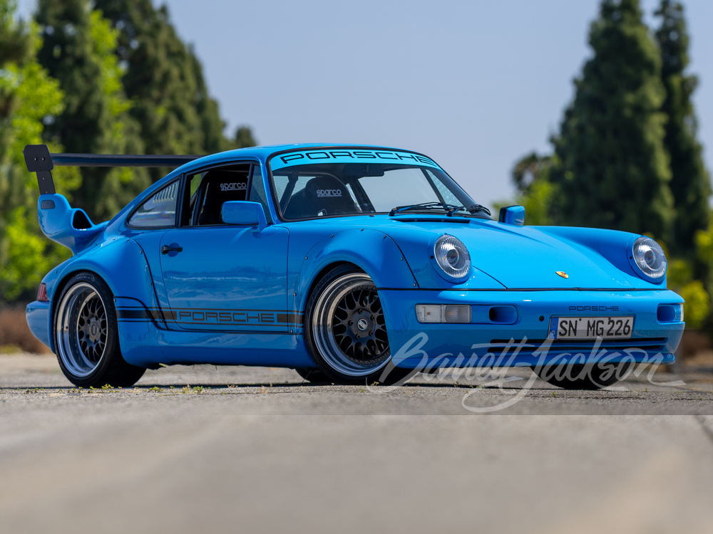 1990 Porsche 911 CARRERA 4 image 1