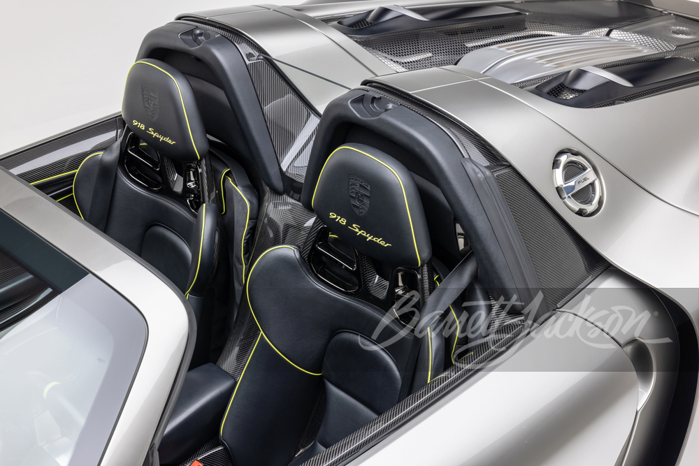 2015 PORSCHE 918 SPYDER - Vehicle | Barrett-Jackson Auction