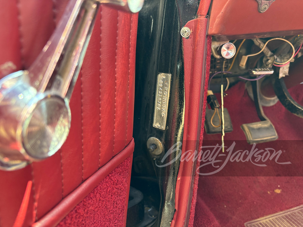 1964 Pontiac Grand Prix — photo 1 of 25