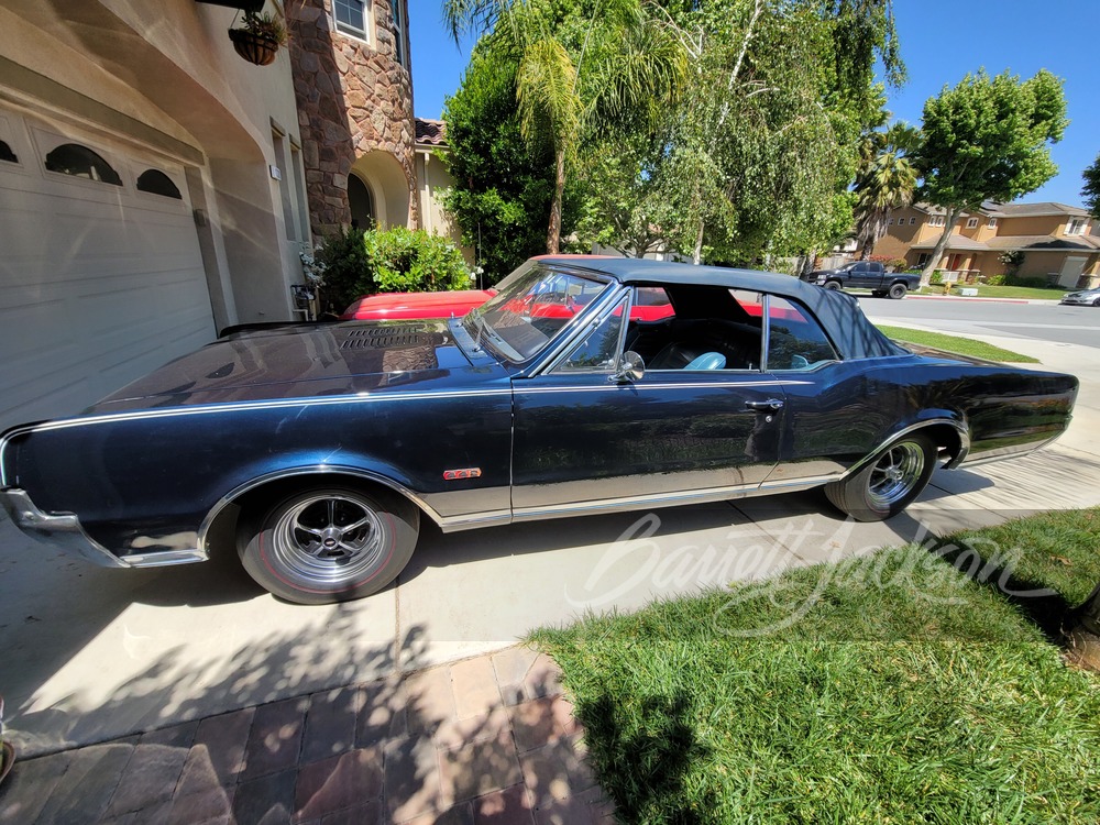 1967 Oldsmobile 442 W-30 Convertible — photo 1 of 52