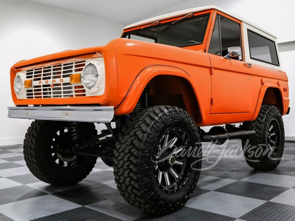 1973 Ford Bronco Custom SUV — photo 1 of 10