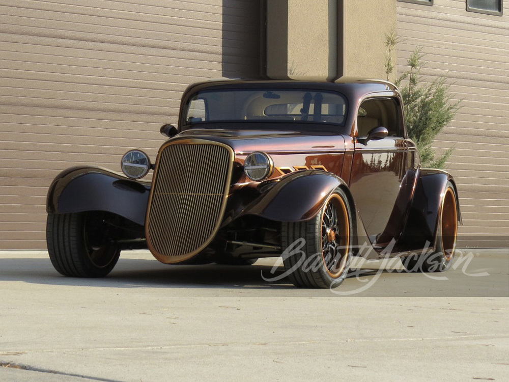 1933 Ford Custom Coupe — photo 1 of 18