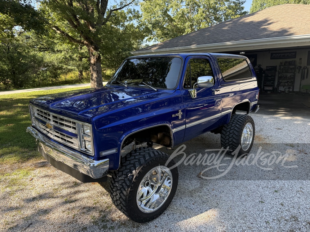 1987 Chevrolet Blazer SUV — photo 1 of 4