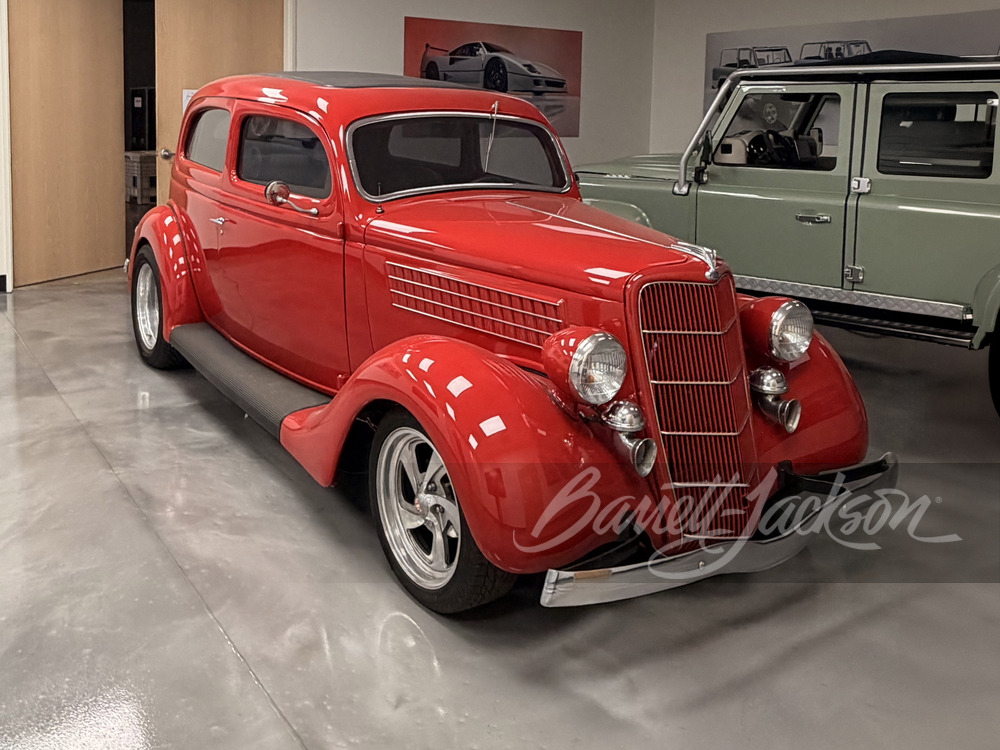1935 Ford Tudor Sedan — photo 1 of 32