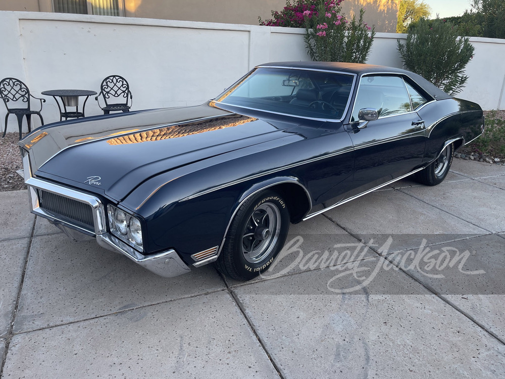 1970 Buick Riviera — photo 1 of 24