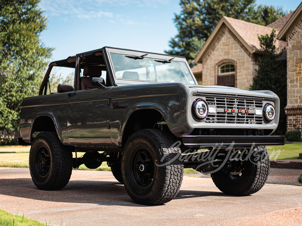 1976 Ford Bronco Custom SUV — photo 1 of 30