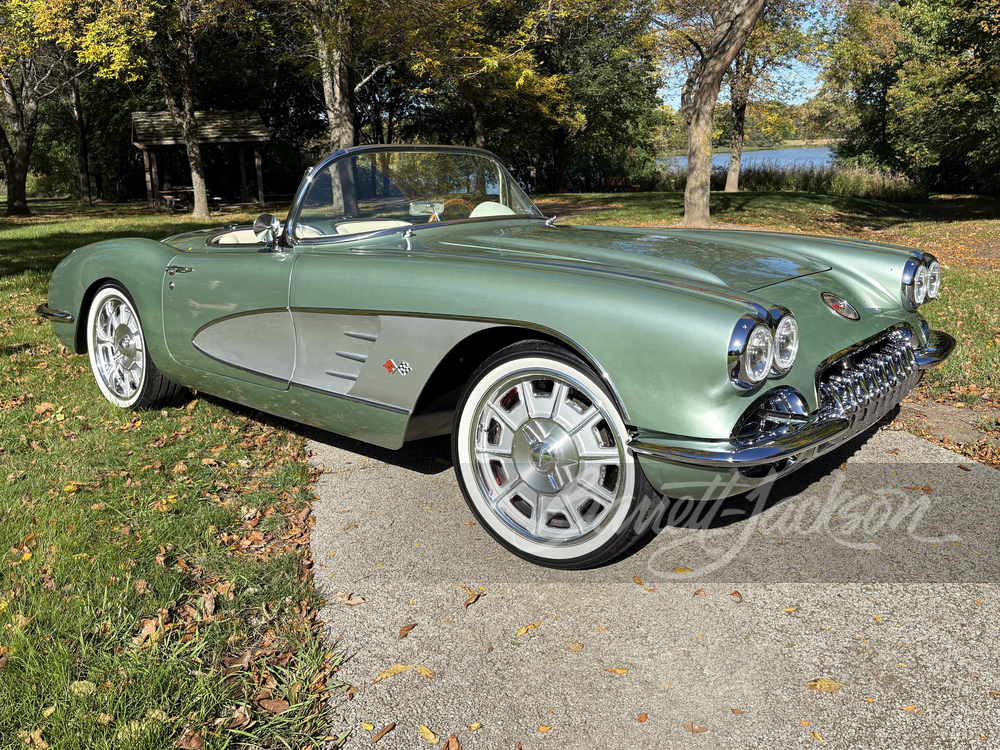 1960 Chevrolet Corvette Custom Convertible — photo 1 of 33