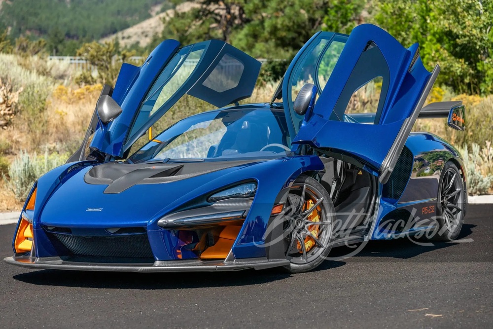 2019 McLaren Senna Coupe — photo 1 of 60