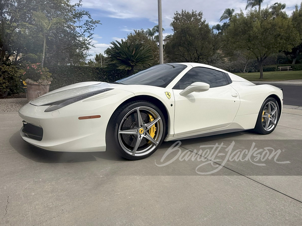 2013 Ferrari 458 Spider — photo 1 of 23
