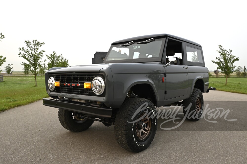 1972 Ford Bronco Custom SUV — photo 1 of 5